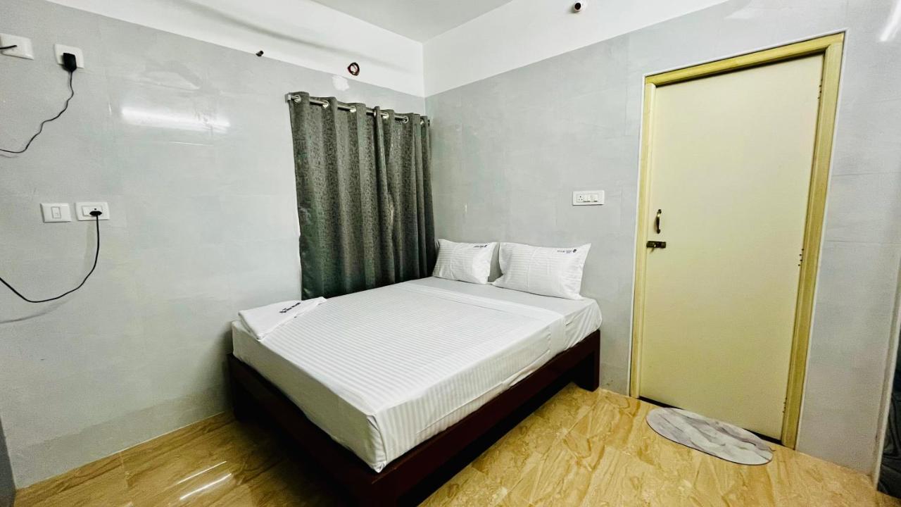 Hotel Star Nivas, Srirangam Tiruchirappalli Buitenkant foto