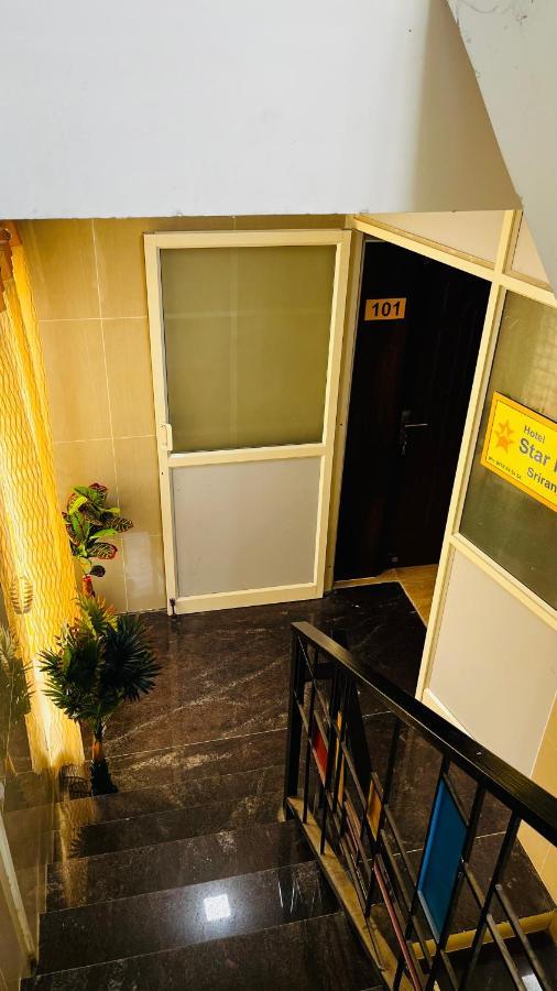 Hotel Star Nivas, Srirangam Tiruchirappalli Buitenkant foto